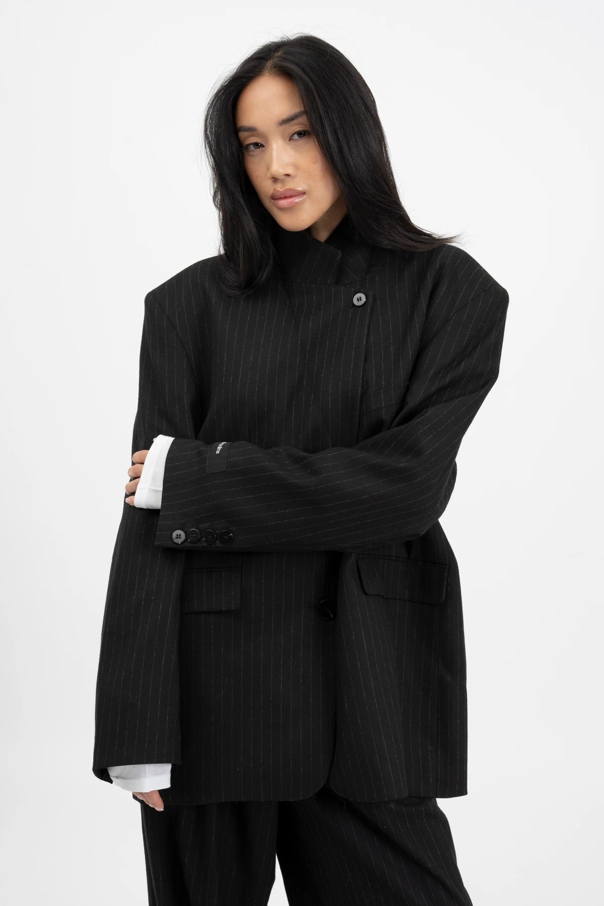 BENJA Blazer Pinstripe Black