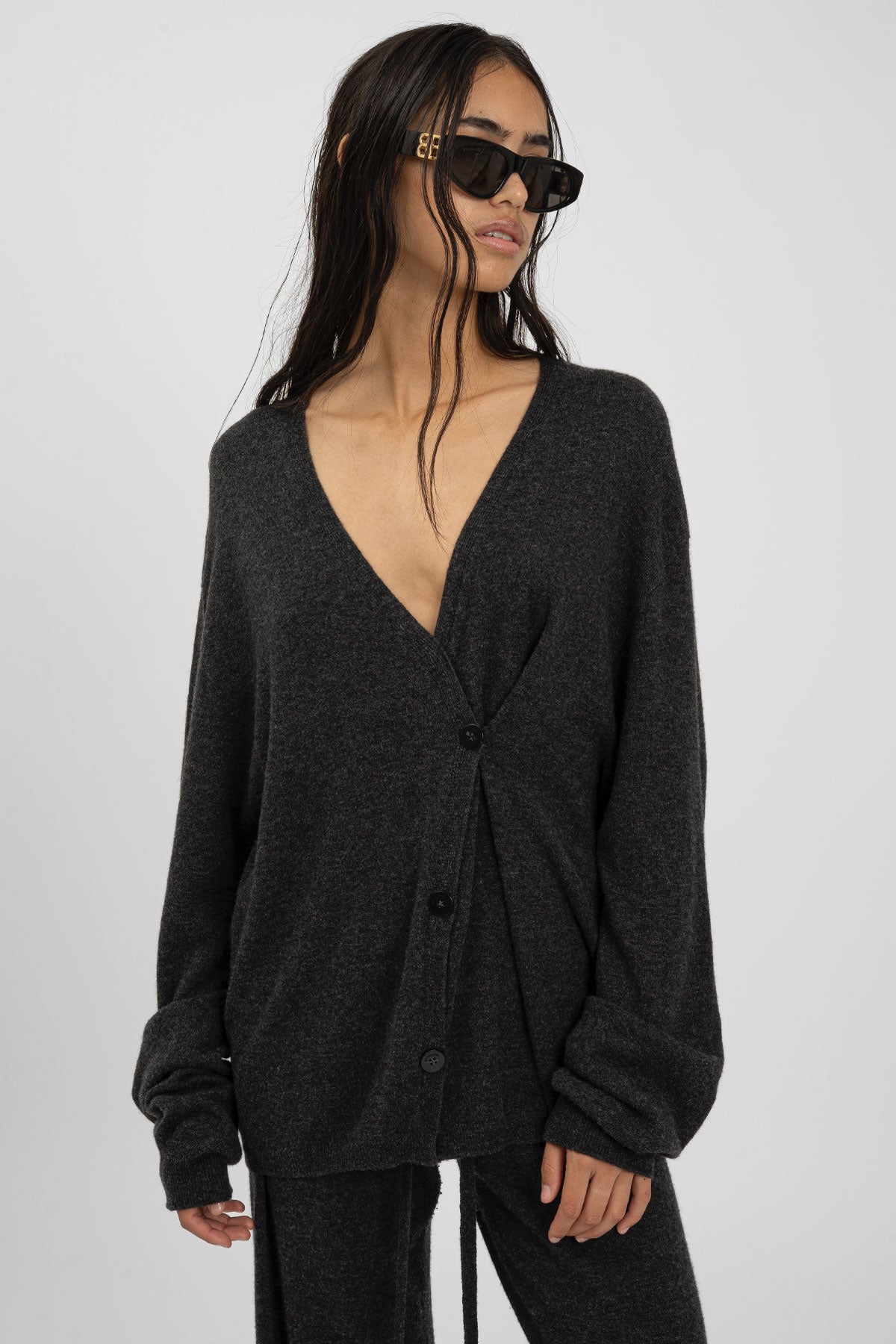 CASHI Cardigan Anthracite