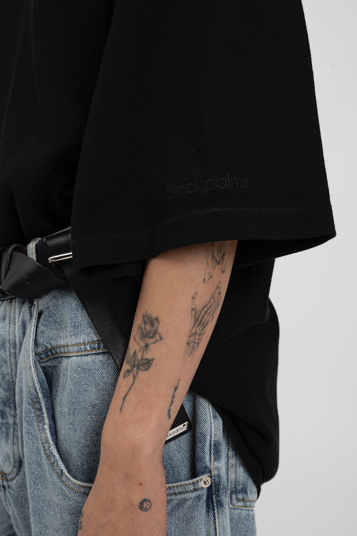 bp ICONIC 001 Tee Black