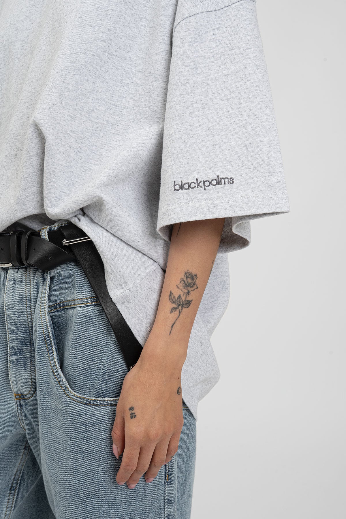 bp ICONIC 001 Tee Grey