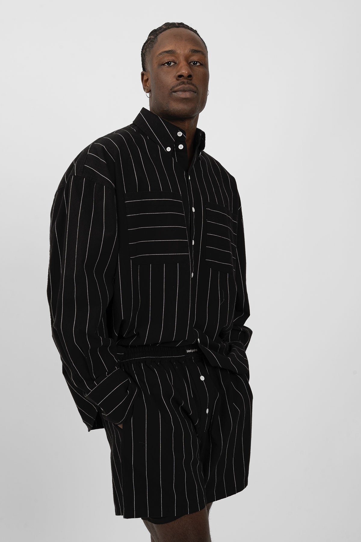 BRINO Shorts Black Striped