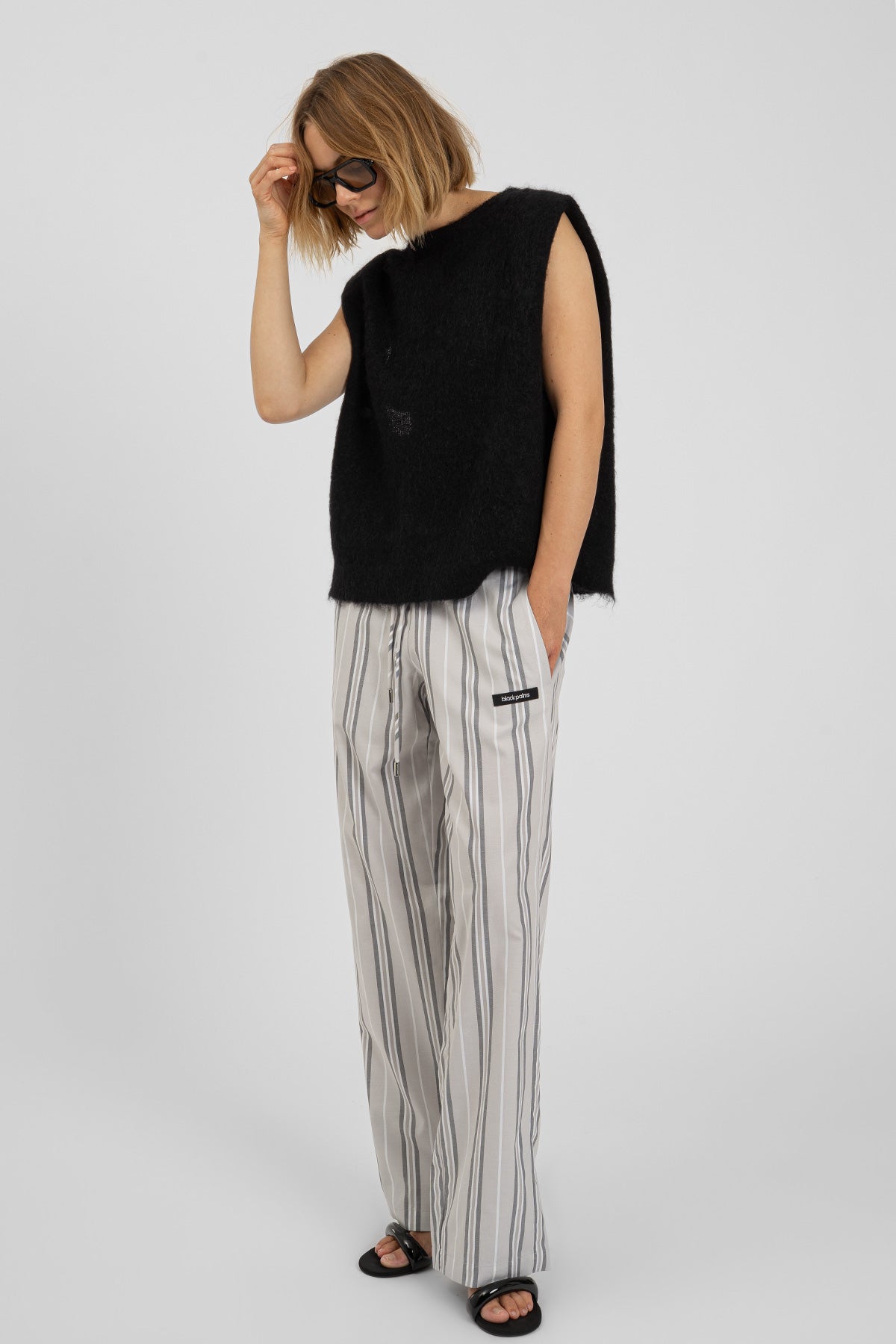 AYA Cardigan Black