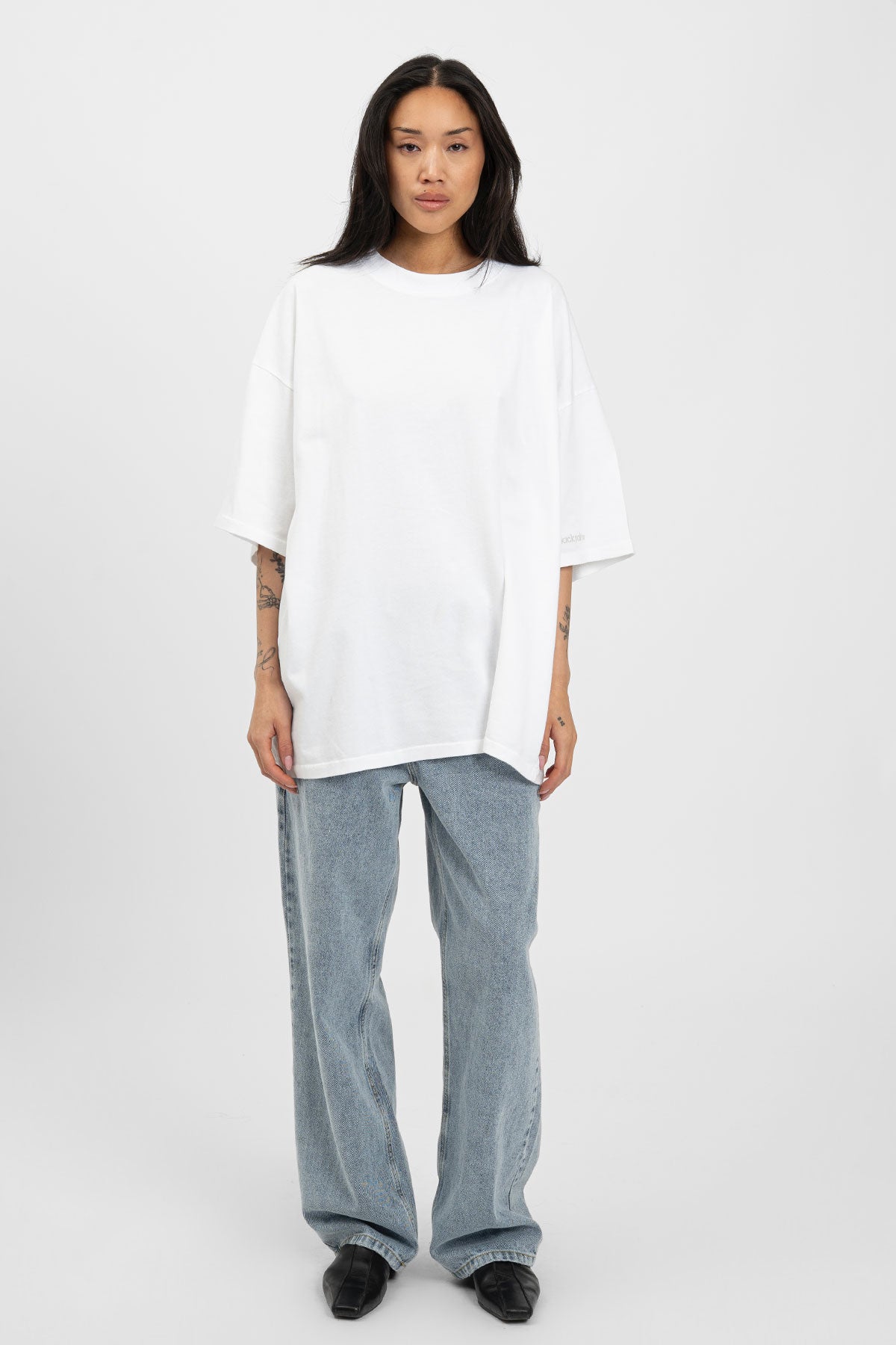 bp ICONIC 001 Tee White